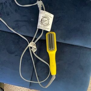 Baby Brush Crush Mini heated Straightening Brush